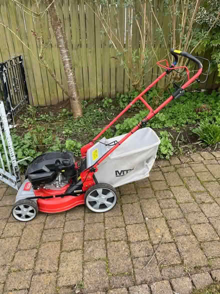 Photo of free Lawn mower (Hackthorpe CA10) #4
