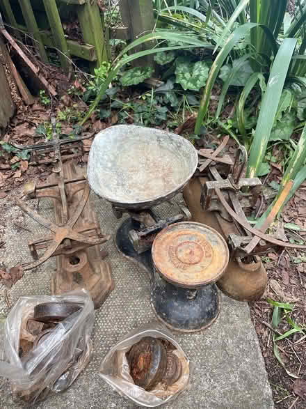 Photo of free 3 Cast Iron Weighing Scales (ME13) #1