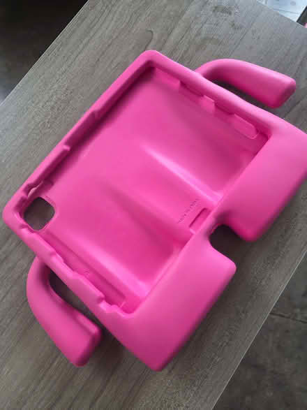 Photo of free iPad Case (Kensal Rise/Green NW6) #1