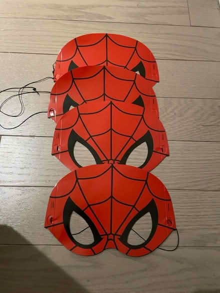 Photo of free 4 Spider-Man paper party masks (Kennedy/16th in Markham) #1