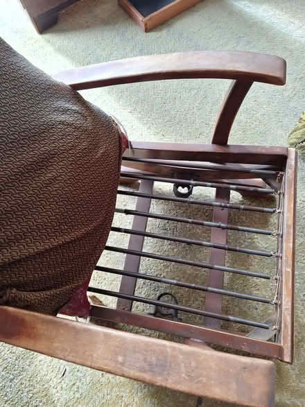 Photo of free Rocking chair in need of tlc (Swanley BR8) #3