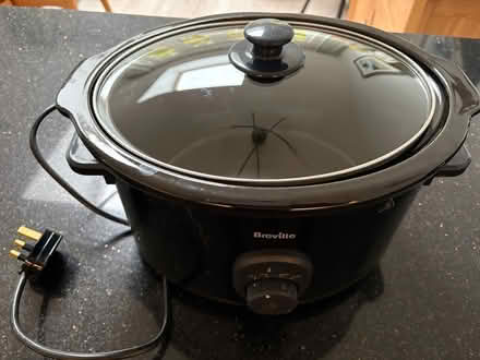Photo of free Slow cooker (Lightcliffe HX3) #2
