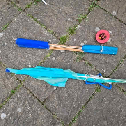 Photo of free Two kites (Raynes Park SW20) #1