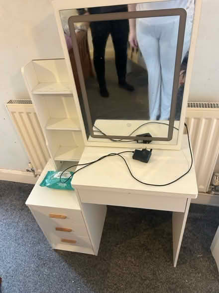Photo of free Dressing table (Slough SL2) #1