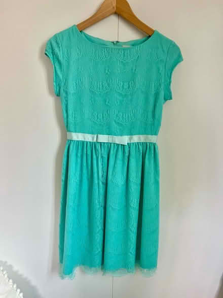 Photo of free 3 Dresses (Columbia) #3