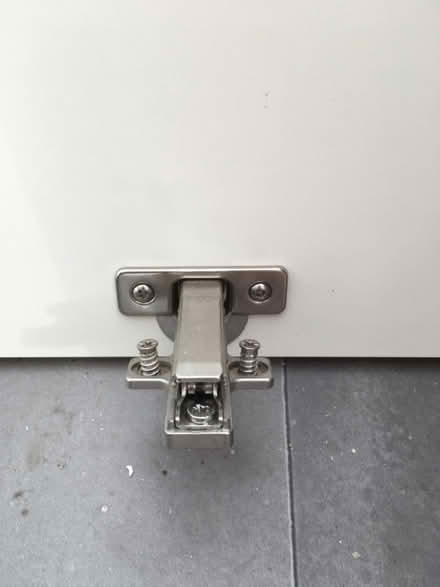 Photo of free Concealed hinges (Ibstock LE67) #3