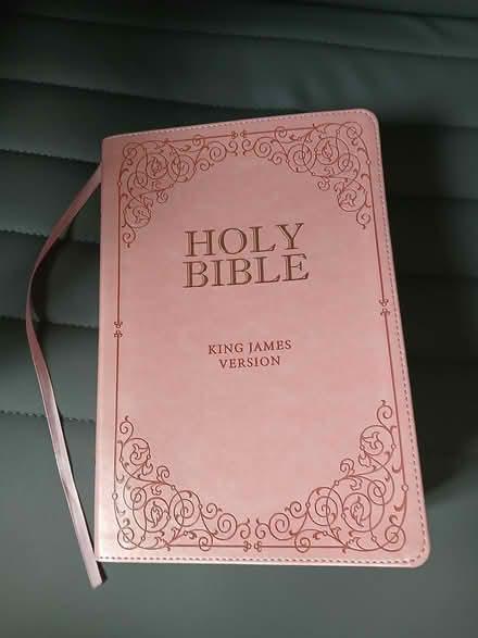 Photo of free Bible (Woodridge-near 75th and Janes) #1