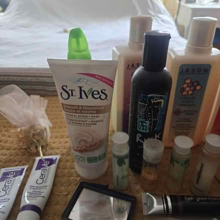 Photo of free Toiletries (Mt.Pleasant and Eglinton area) #4