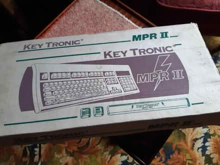 Photo of free Keytronic Ps/2 AT/XT keyboard (D8 area) #1