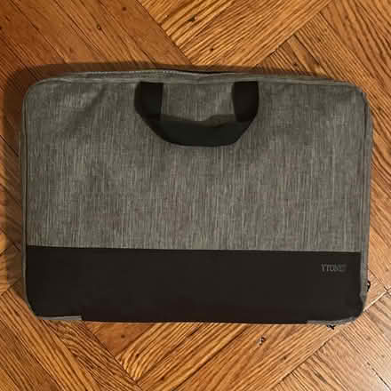 Photo of free Laptop Case With Accessories (Flatlands) #2