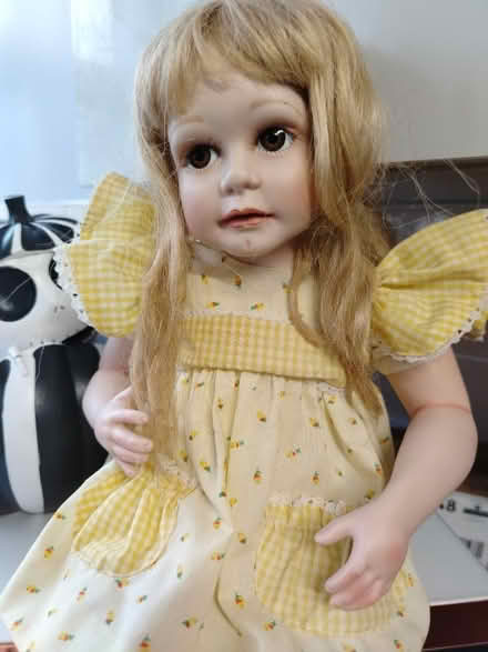 Photo of free China doll (Dursley) #1