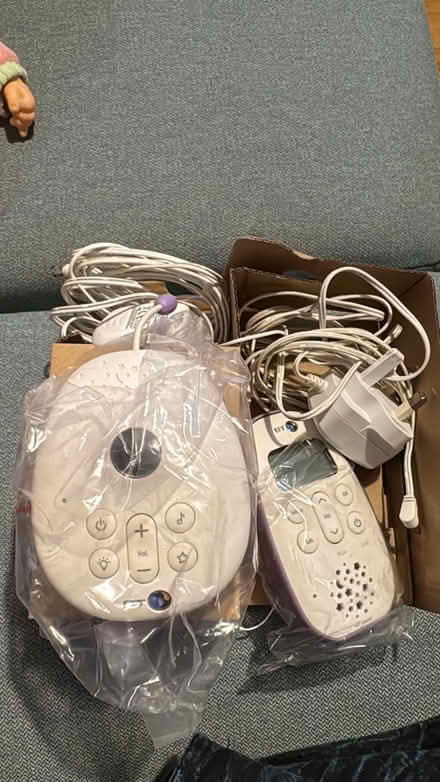 Photo of free BT Baby Monitor and Projector (Aylesbury HP20 2) #1