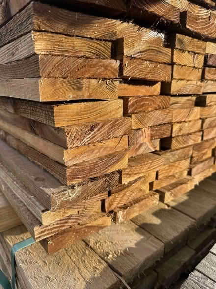 Photo of Timber/wood offcuts for beginner carpentry practice (Bethnal Green E2) #1