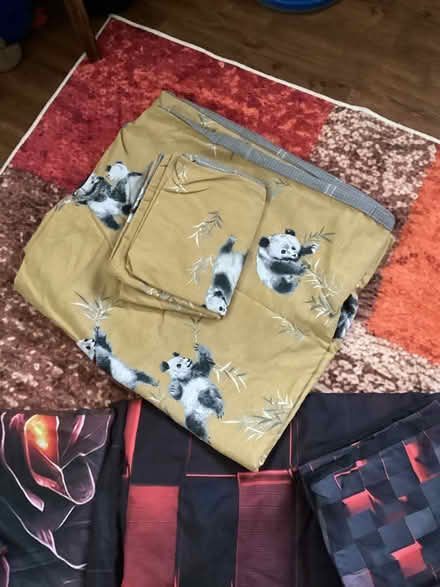 Photo of free 3 x double duvet covers (Bedfont TW14) #3