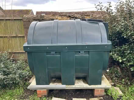 Photo of free 1800 lt heating oil tank (GU28) #1