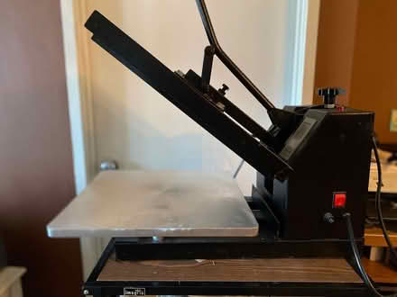 Photo of free 15 x 15 Heat Press (Landmark) #3