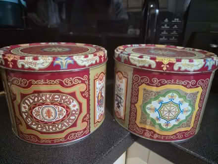 Photo of free Biscuit/cookie empty tins (Harlesden NW10) #3