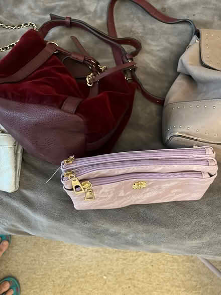 Photo of free 5 different handbags to give away (East Croydon ( near station )) #3