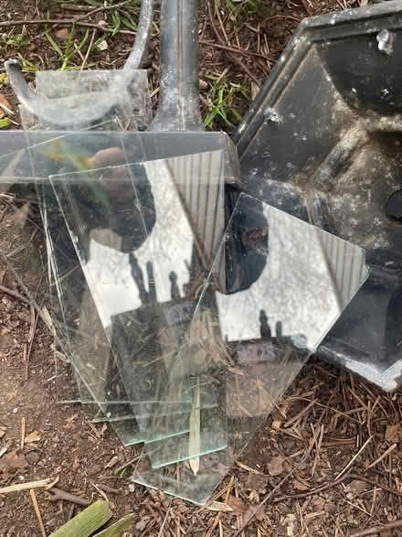 Photo of free 2 outdoor wall lanterns (ME13) #4
