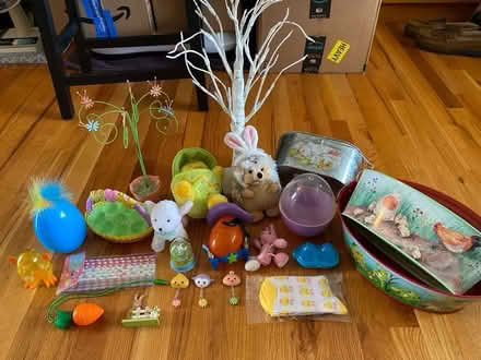 Photo of free Easter Items (southwest Schaumburg IL) #1