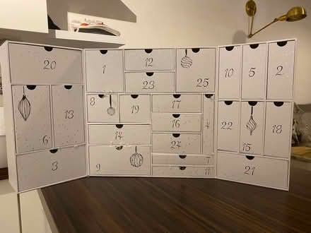 Photo of free Christmas advent calendar box (SW18) #4