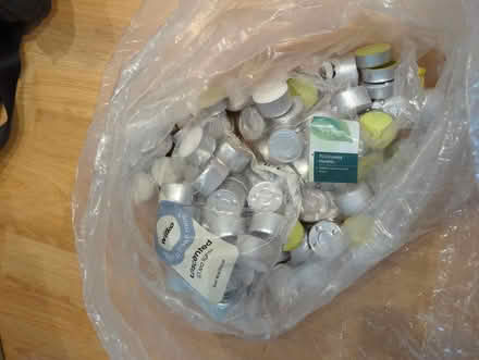 Photo of free Many tealights (Crookes S10) #2