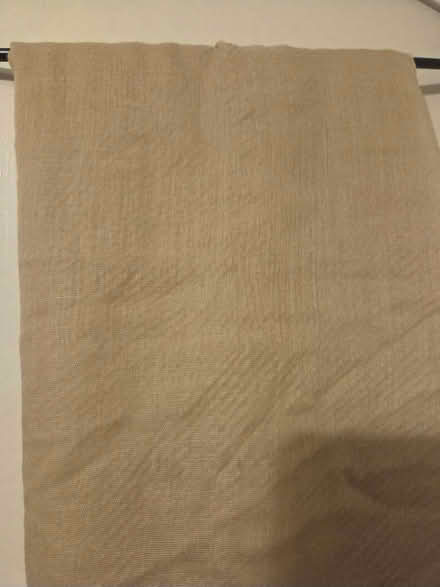 Photo of free Pack of 2 scarves (Round Green LU2) #3