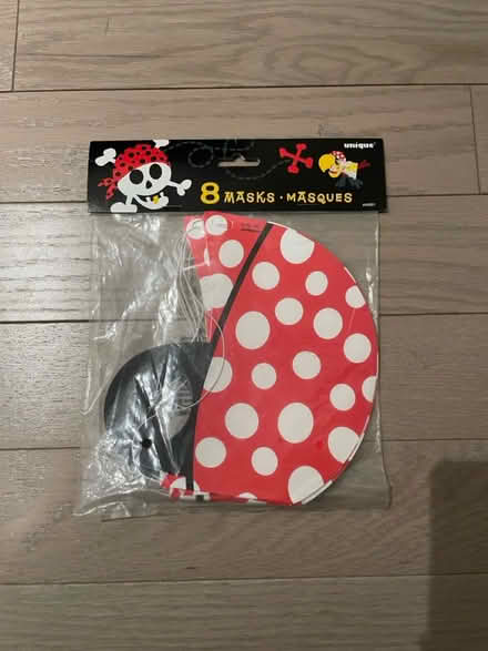 Photo of free 8 pirate paper party masks (Kennedy/16th in Markham) #1