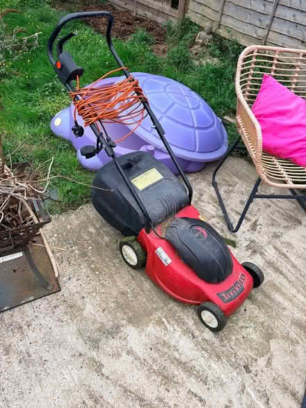 Photo of free Lawnmower- needs repair (Cowplain PO8) #1