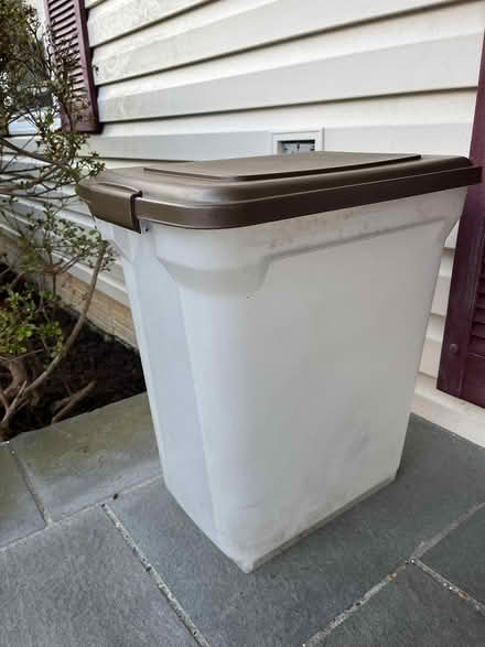 Photo of free tall storage container with lid (Derwood, MD) #1