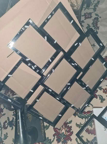 Photo of free Ikea multi-photo frame (Dalston E8) #2