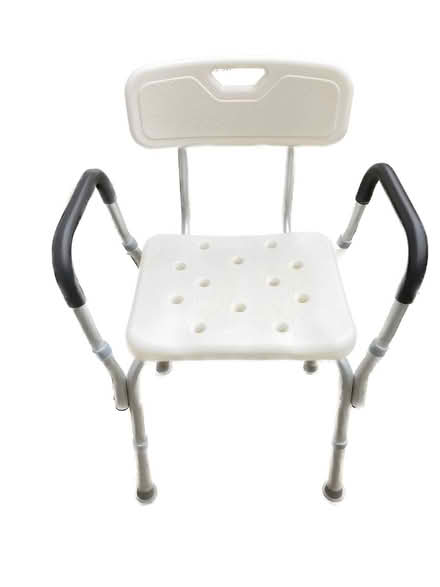 Photo of free Sturdy Shower Chair (Putnoe MK41) #1