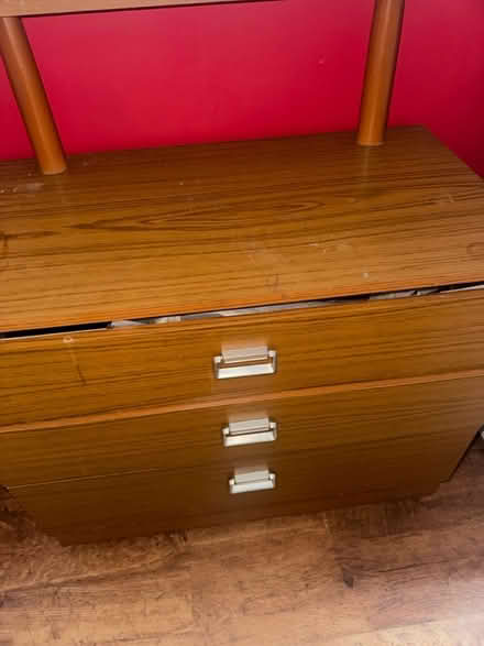 Photo of free Dressing table with mirror (S8 Heeley) #1