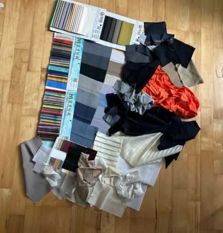 Photo of free Scraps fabrics mixed (Plaistow E139LX) #1