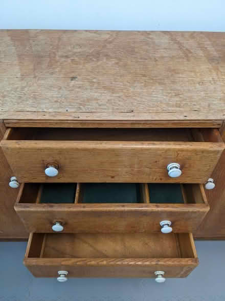 Photo of free Wooden cabinet from N5 2EF (N5 2EF) #4