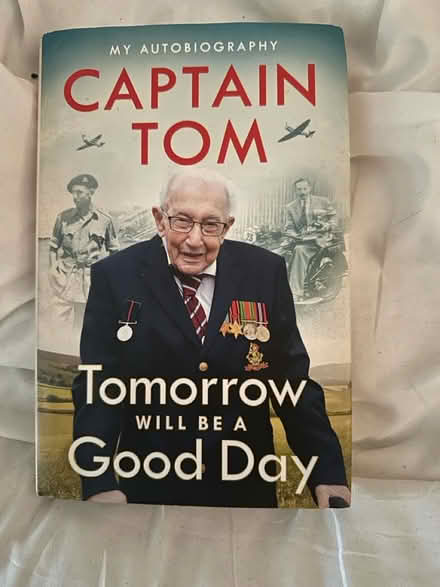 Photo of free Captain Tom and George best books (Leigh on sea) #1