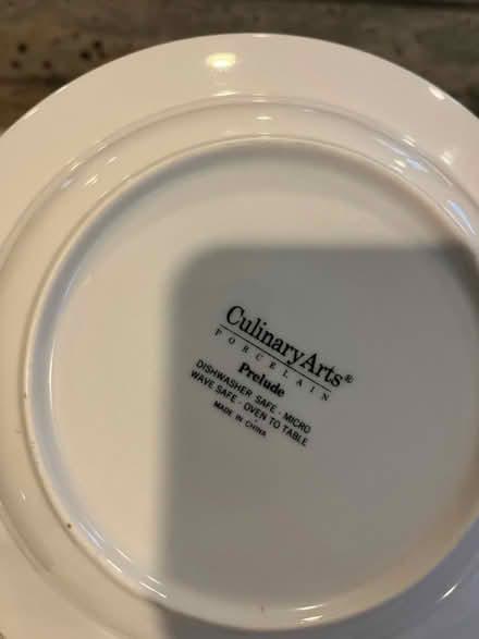 Photo of free Dishes and bowls (Vienna community center) #4