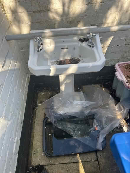 Photo of free Victorian sink and plinth (Darwen) #1