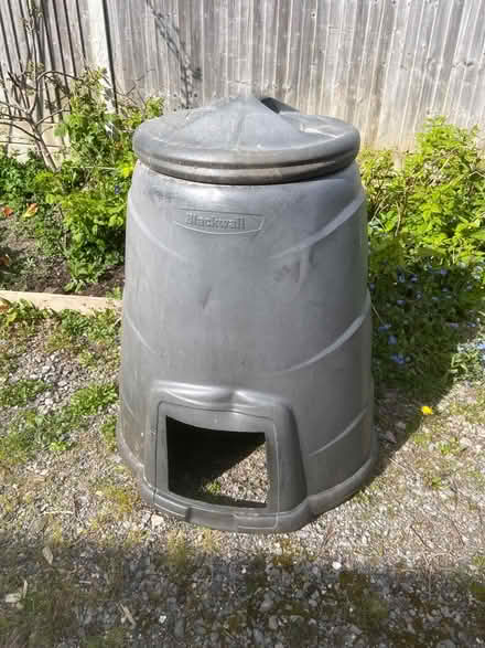 Photo of free Large plastic compost bin (Bexhill on sea TN39) #1