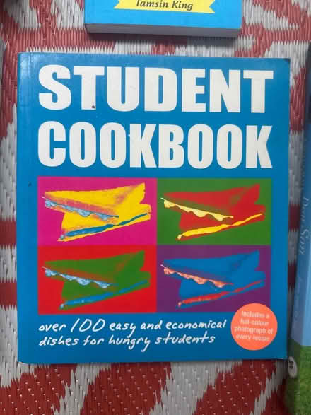 Photo of free Books (Se6 2ha) #4