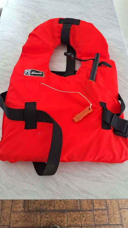 Photo of free Life jacket (Oxton CH43) #1
