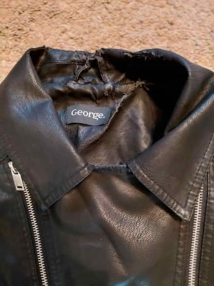 Photo of free Ladies jacket 2 (Twyford RG10) #3