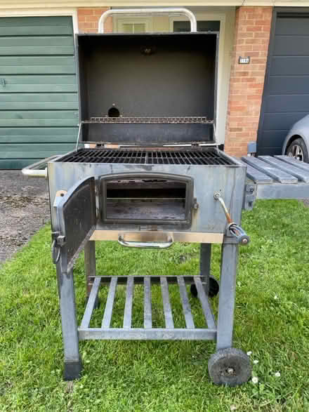 Photo of free Metal coal BBQ on wheels (Rochester ME1) #4