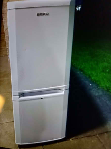Photo of free fridge freezer (Headingley LS4) #3