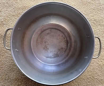 Photo of free Large Kitchen Pot (Cupertino - DeAnza and 280) #2