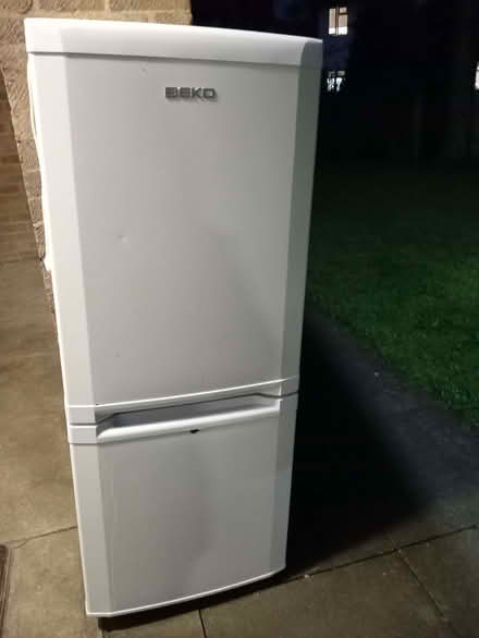Photo of free fridge freezer (Headingley LS4) #3