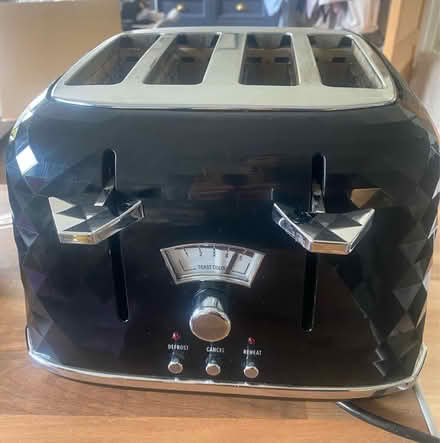 Photo of free 4 piece toaster (killiney) #1