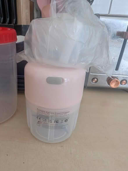 Photo of free Selection kitchen items (South street Cv21 3sg) #1