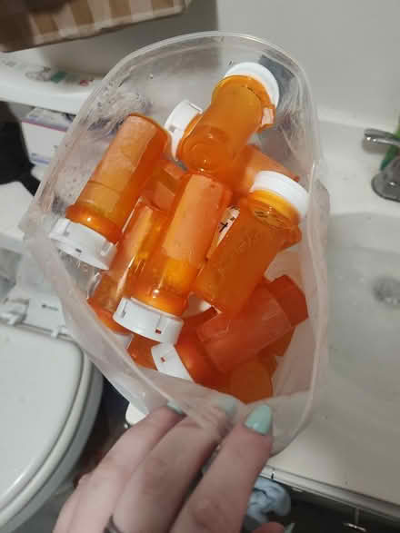 Photo of free 41 Medication/Pill Bottles (sanborn) #1