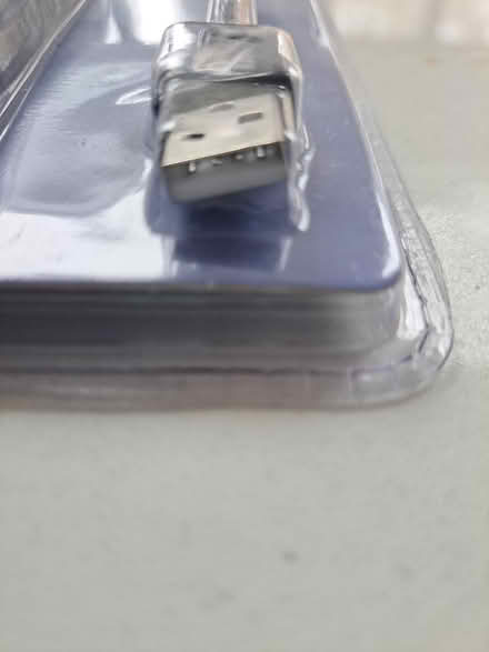 Photo of free 4 port USB 2.0 hub (Heswall) #3